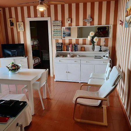 Ferienwohnung Apartamento Las Brisas Cádiz Exterior foto